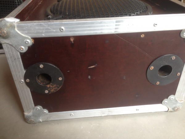 Undersidan av en av topparna