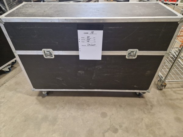 Case 18 X.jpg