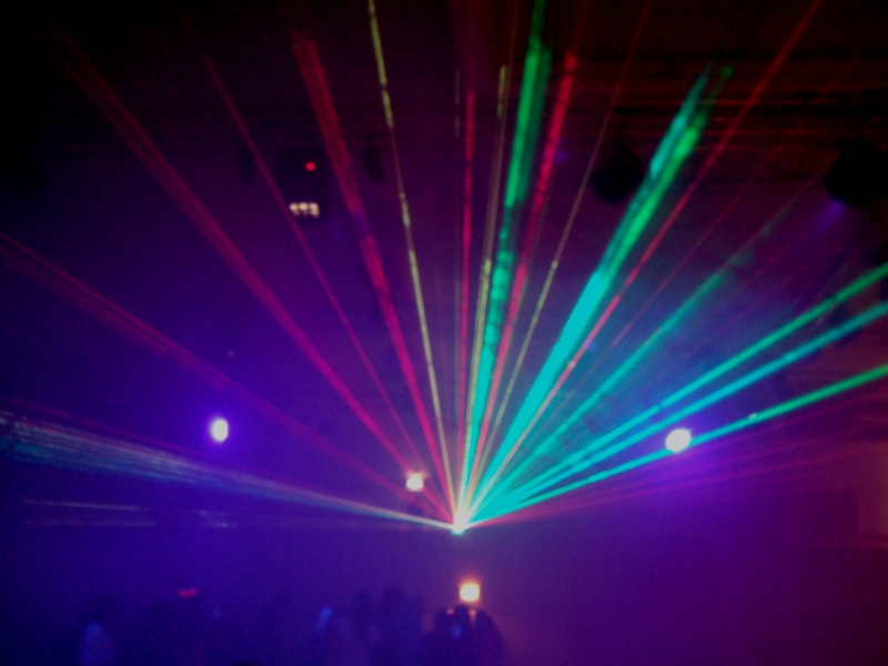 Lite laser bjöds det också på.