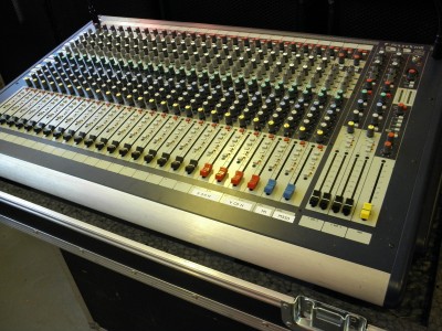 soundcraft 2.JPG