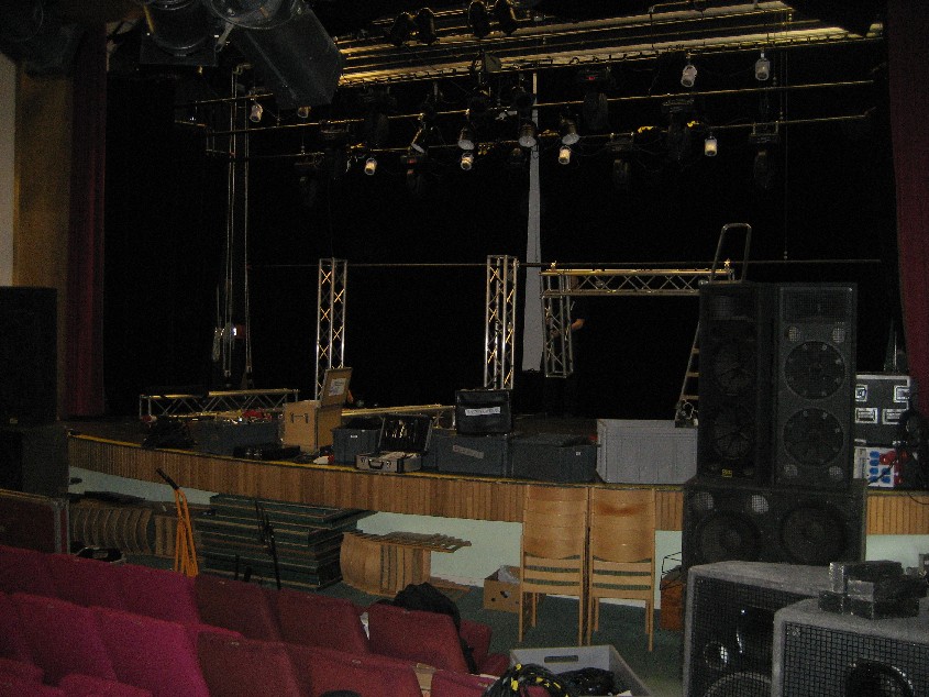 Mycket grejor är det som ska upp...