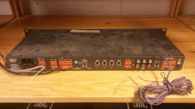 mixer back