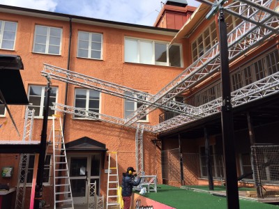 Början av trosskonstruktion, Scentak