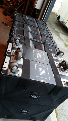 jbl vertec 6.jpg