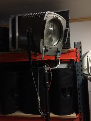 polopererade 2kw fres. med barndoor. finns 16st. oris 1200kr st
