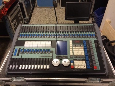 Avolites Tiger. inkl case. pris 11000kr