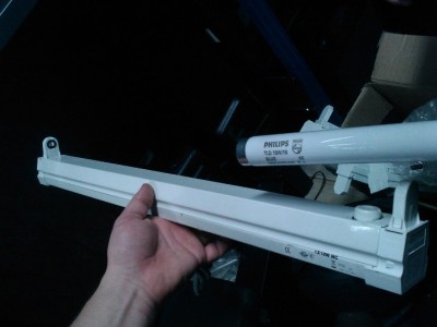 Lysrör korta blue.jpg