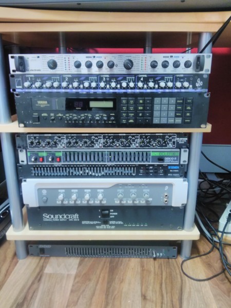 Alla rack.